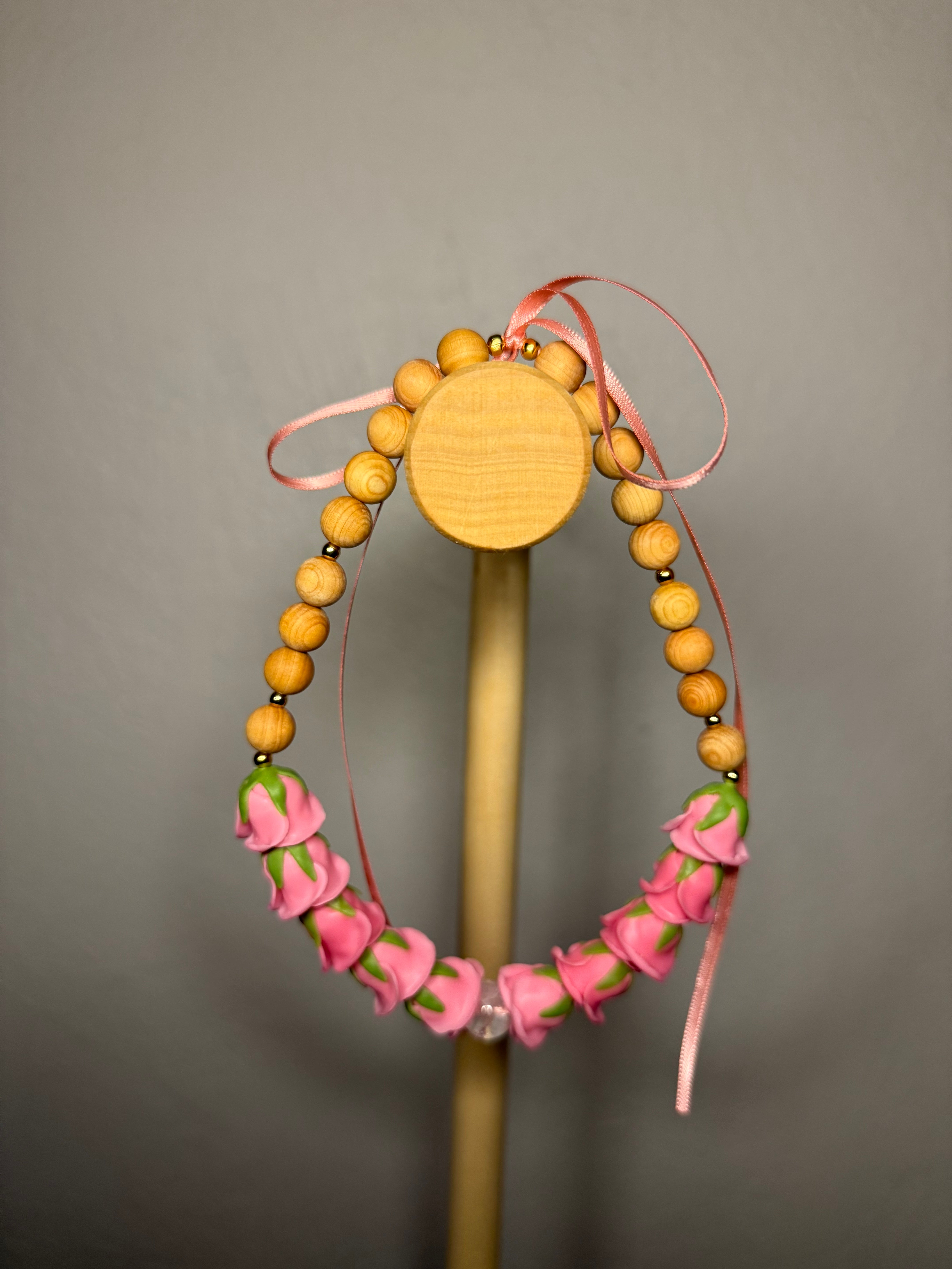 Car Lei with Sandalwood Beads