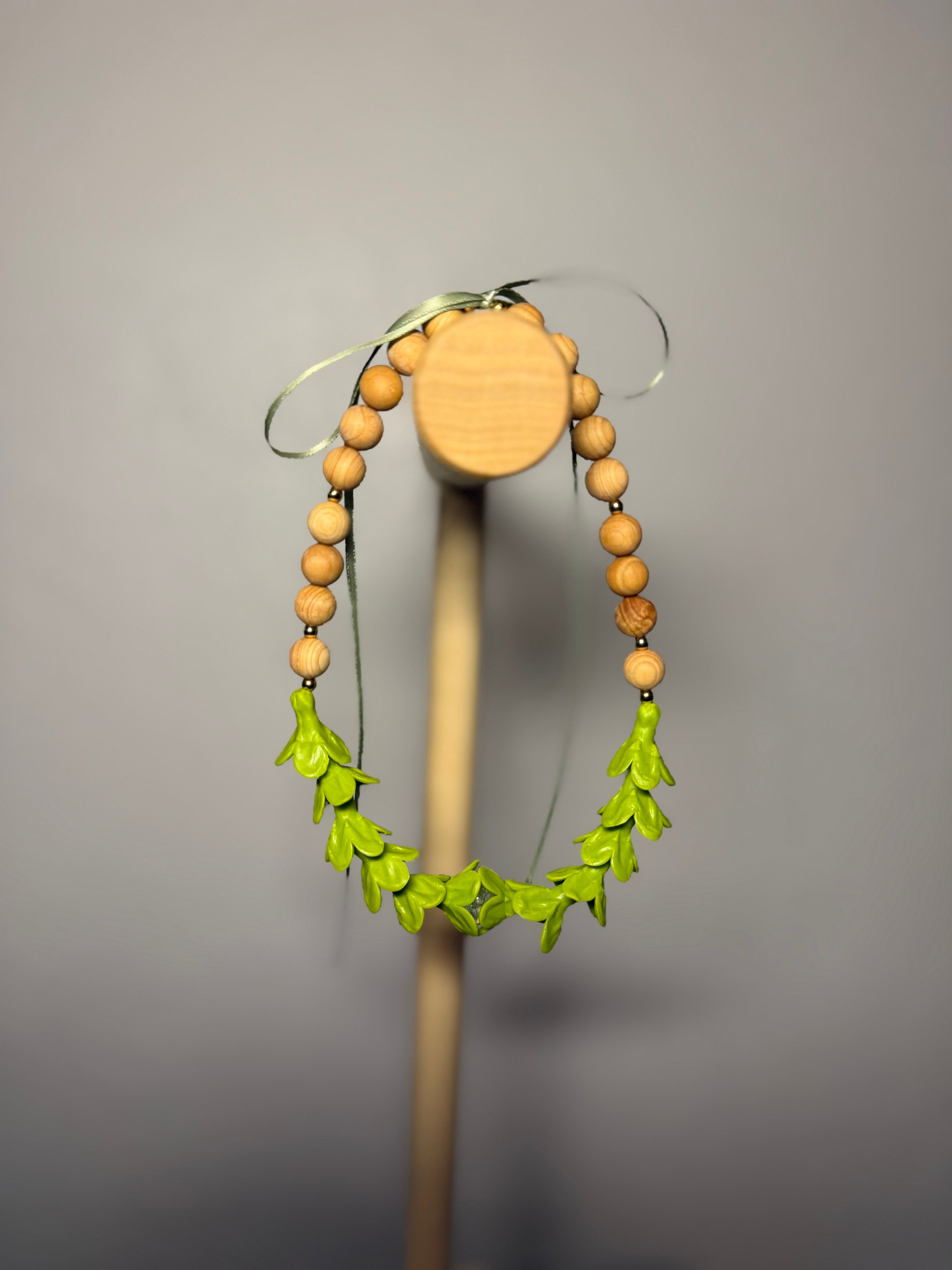 Car Lei with Sandalwood Beads