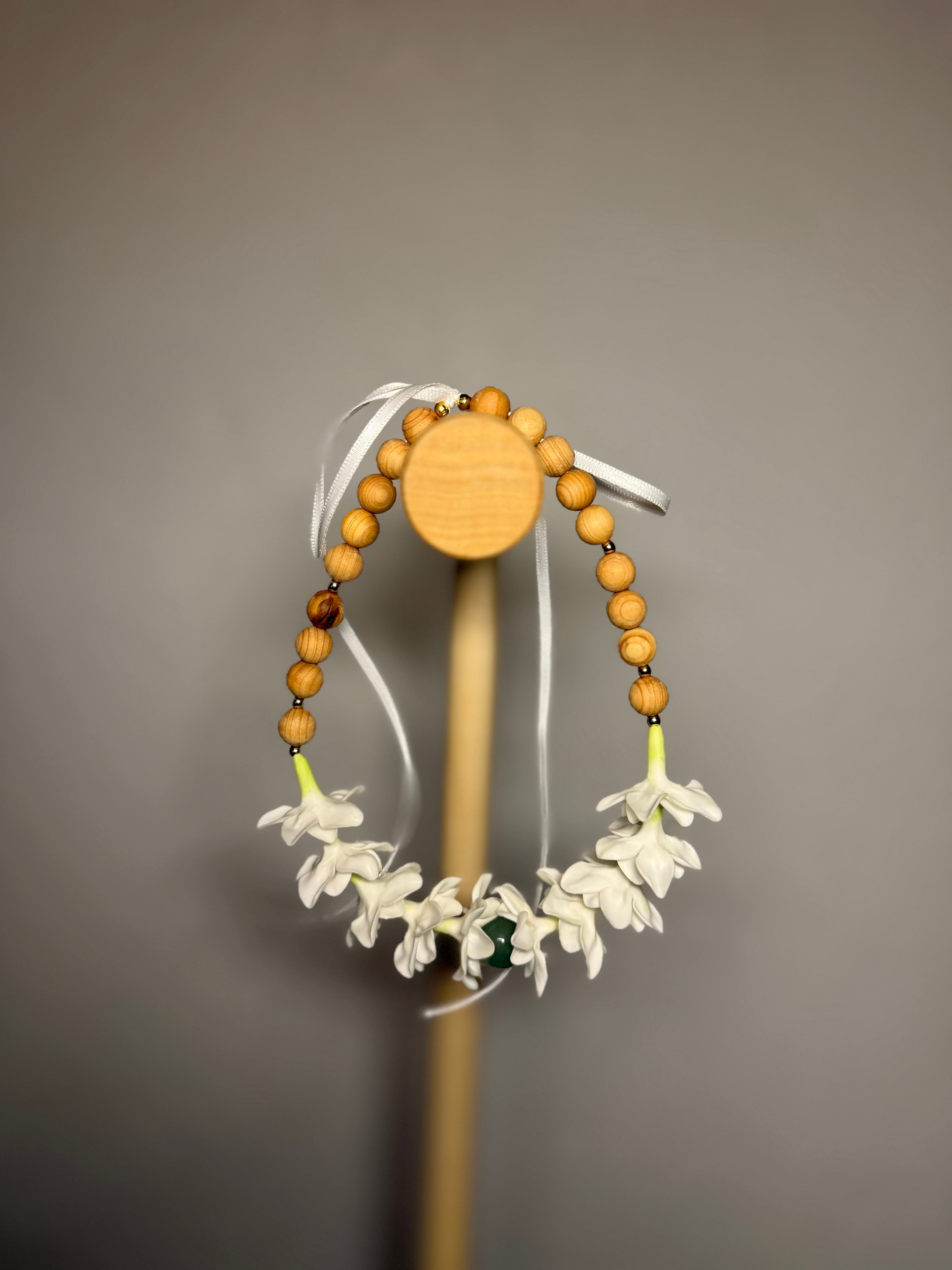 Car Lei with Sandalwood Beads